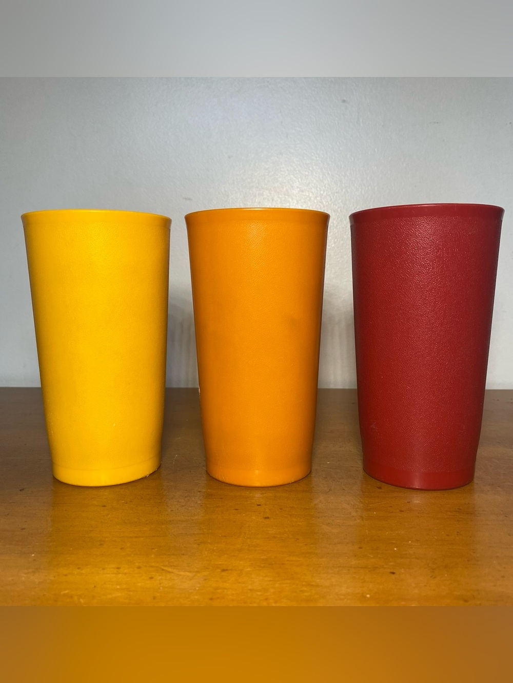 Vintage Tupperware Tumblers Cups Harvest Red Yellow Orange 12 oz #873-15 Set 3